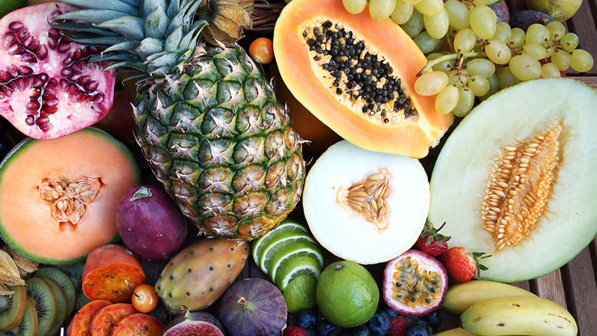 Fruits exotiques et de saison